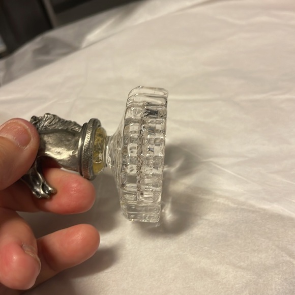 Vintage crystal and pewter horses head paperweight - Picture 8 of 8